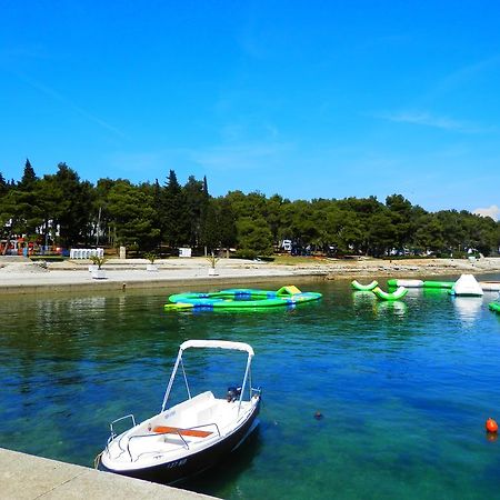 Apartments Nautica II Novigrad Istria Kültér fotó
